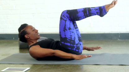 This five-minute Pilates workout builds upper body strength without ...