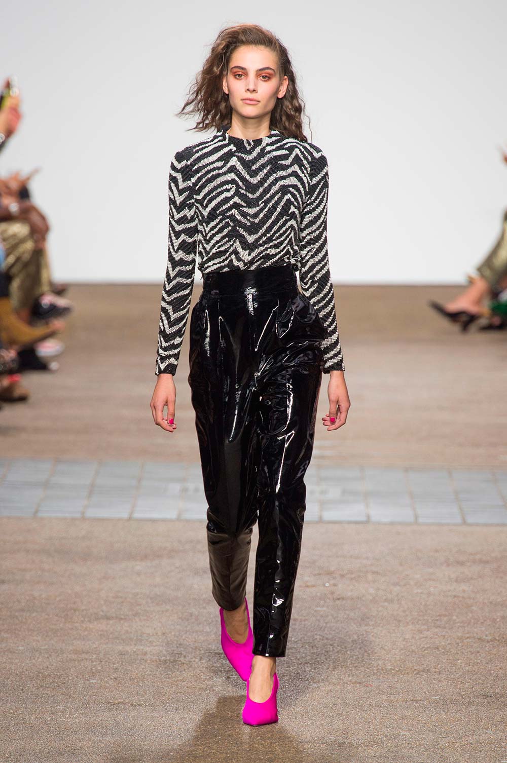 Topshop-Unique-Spring-summer-2017-LFW-27