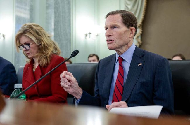 Sens. Marsha Blackburn (R-Tenn.) and Richard Blumenthal (D-Conn.)