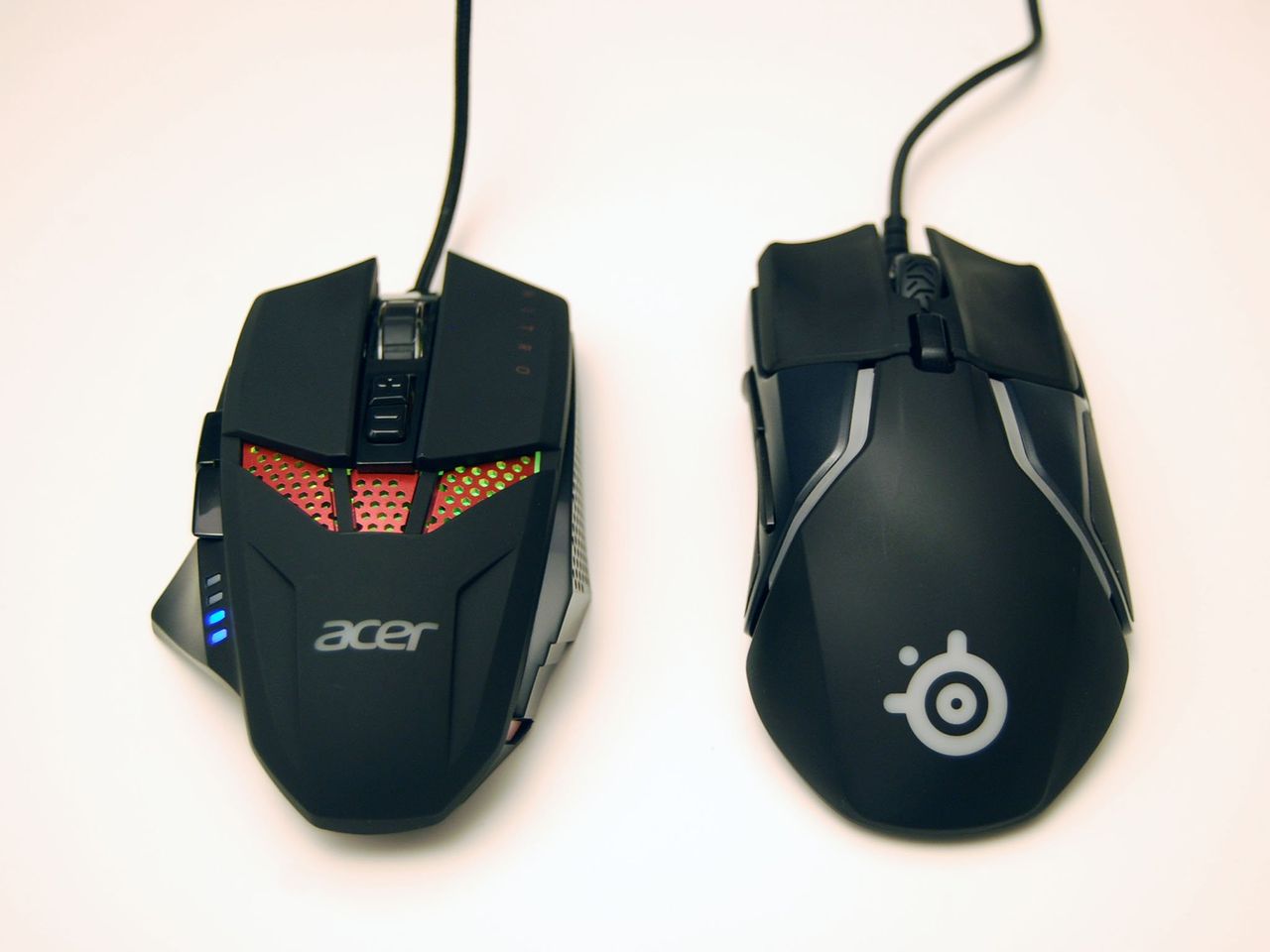Nitro vs. SteelSeries Rival 600
