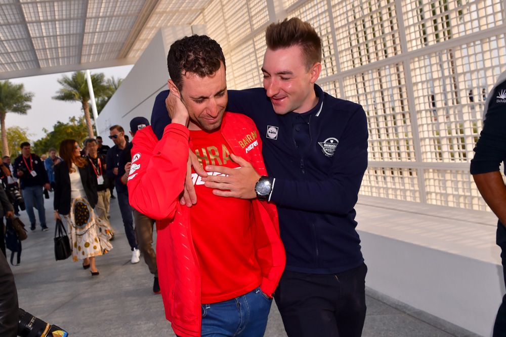 Elia Viviani jokes with fellow-Italian Vincenzo Nibali