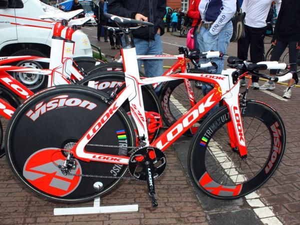 Cofidis' Look 596 time trial bikes were fitted with little-known transmissions from Taiwanese company Microshift.