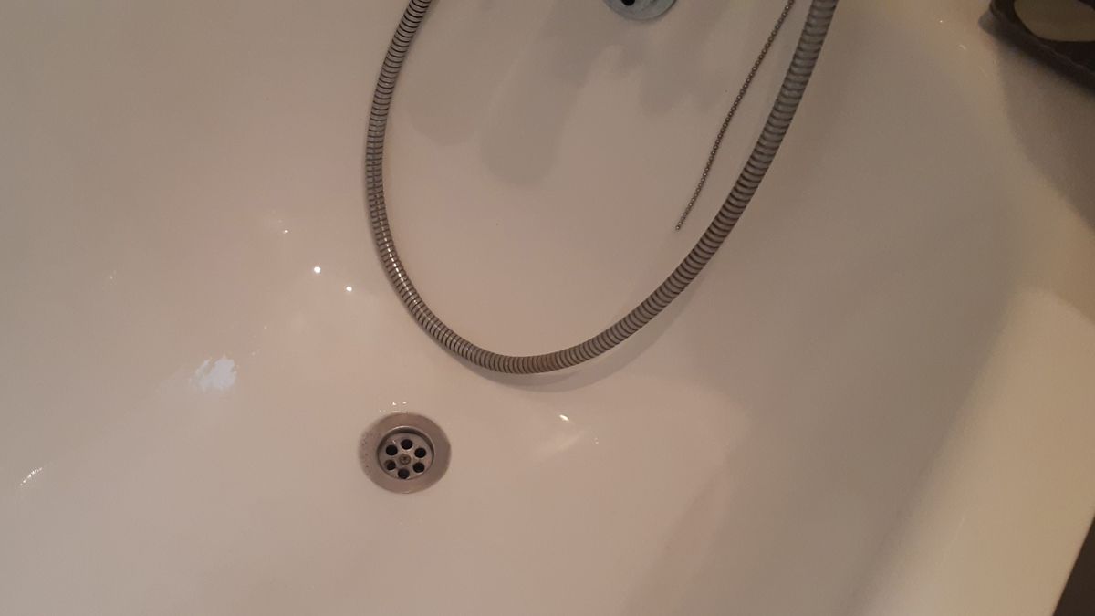 I tried this TikTok bathroom cleaning hack and it actually works Tom