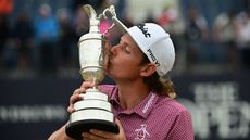 Cam Smith kissing the Claret Jug after winning the 2022 Open