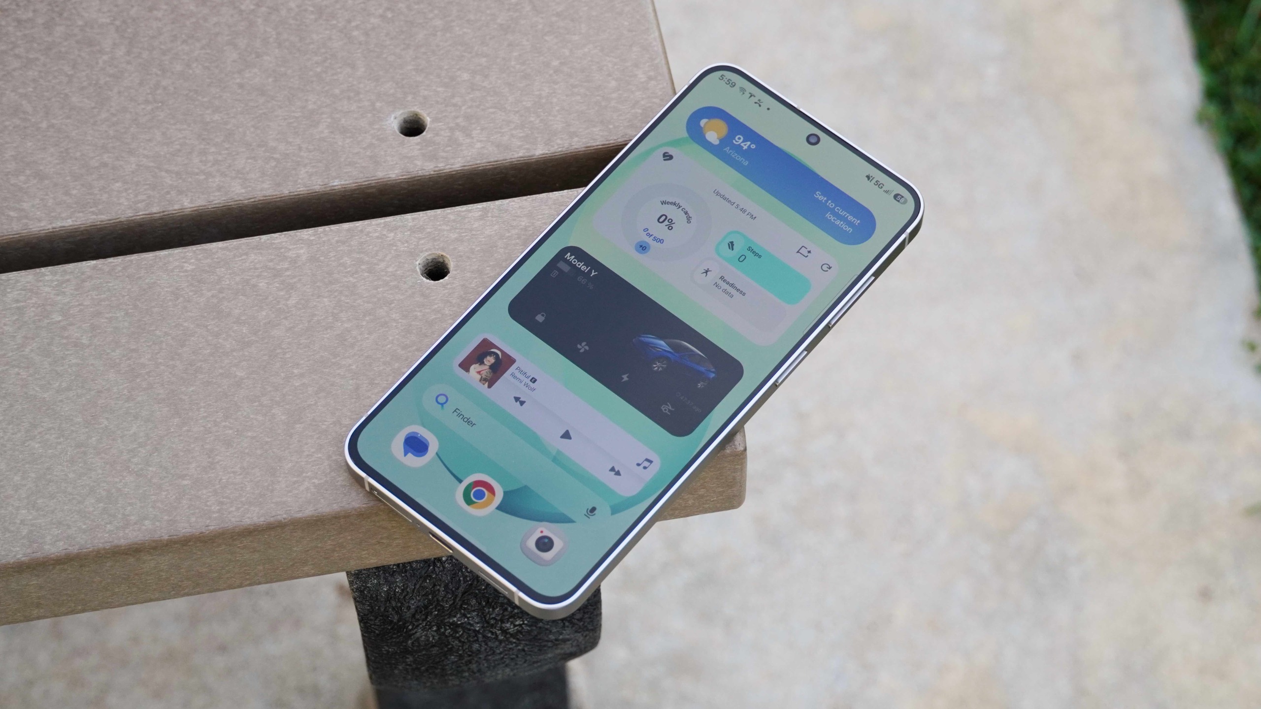 The Samsung Galaxy S26 FE in the Pistachio colorway.
