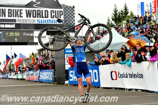 Tanja Zakelj (Unior Tools Team) celebrates her first World Cup win