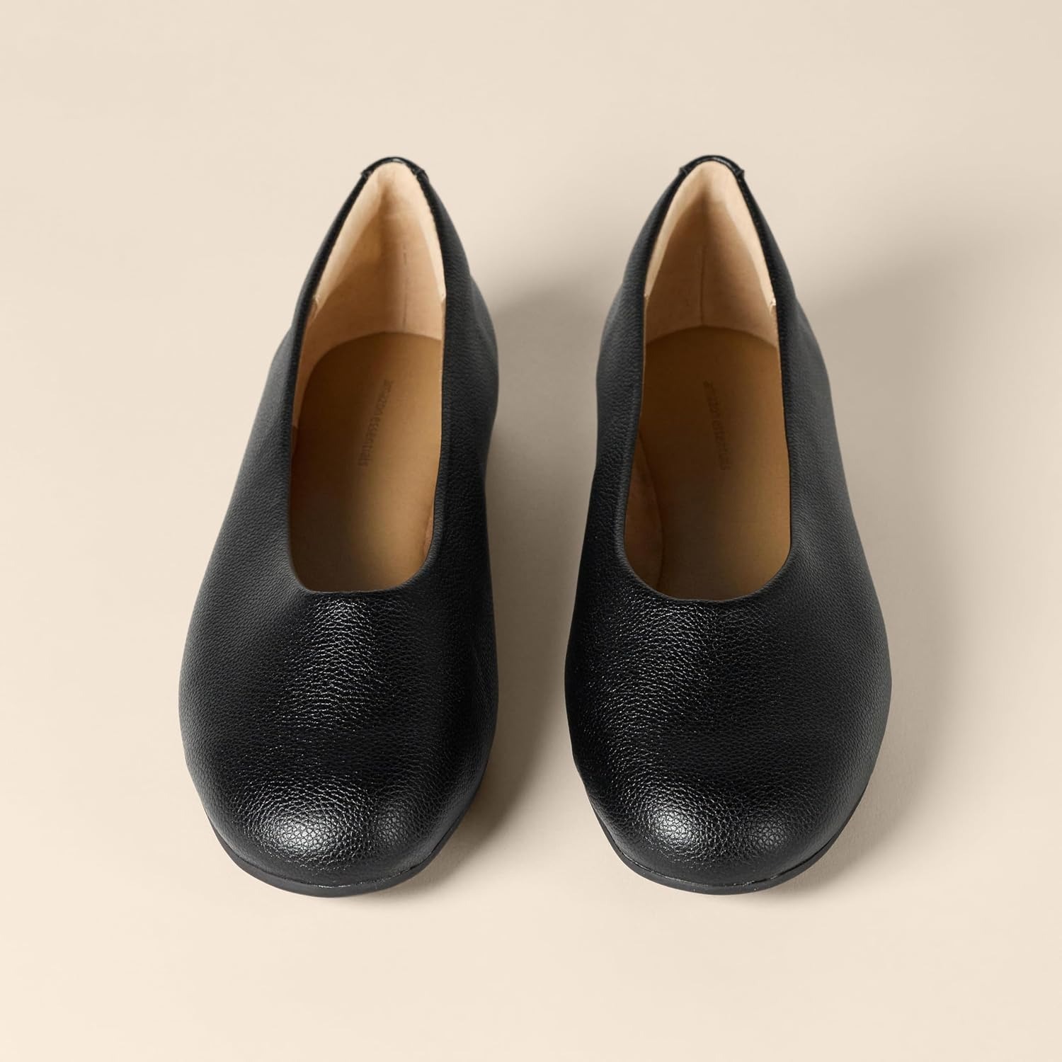 Amazon Essentials Women's High Vamp Ballet Flats, Black Faux Leather, 8