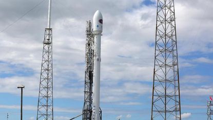The SpaceX launch for Sunday night has been postponed.