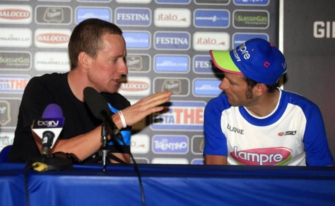 Bradley Wiggins and Michele Scarponi at the pre-Giro press conference