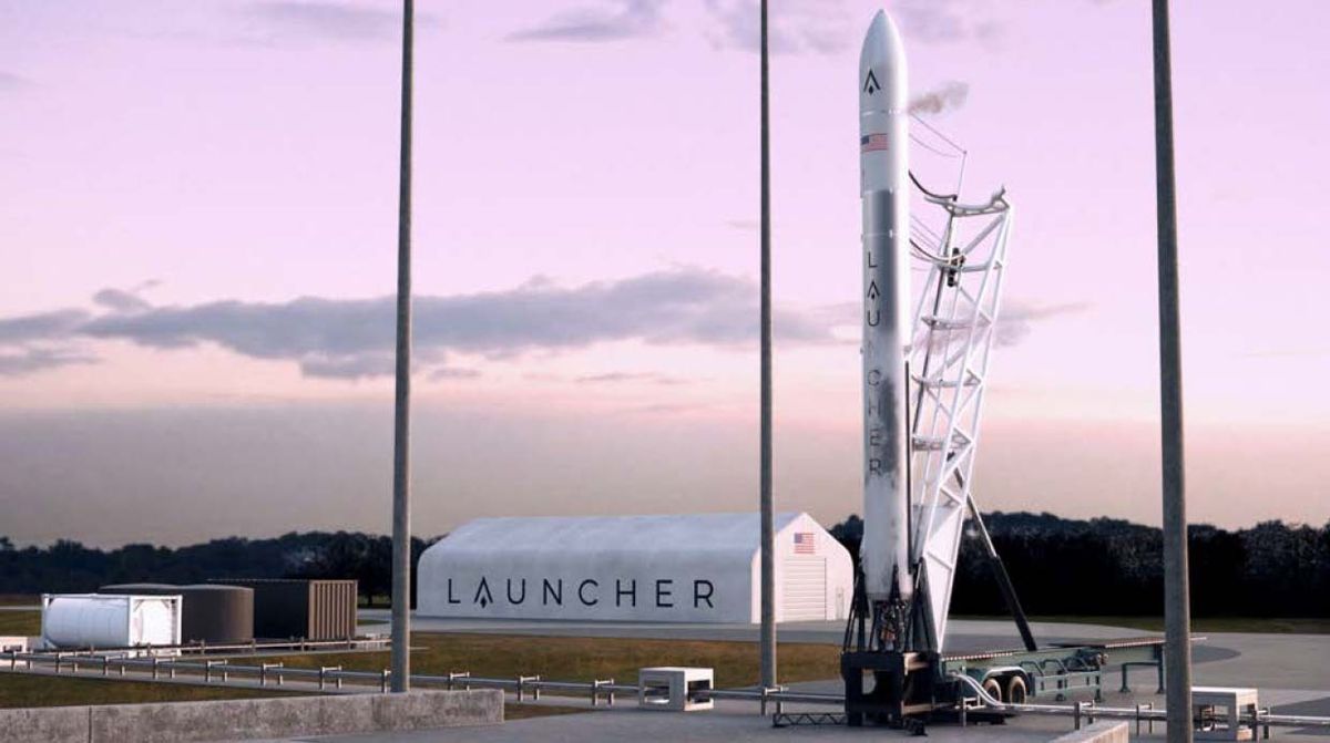 An artist's concept of the planned Launcher Light rocket with a Launcher Orbiter spacecraft encapsulated inside its payload fairing.