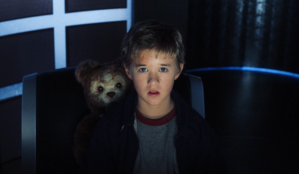 Haley Joel Osmont sat down with Teddy in A.I.