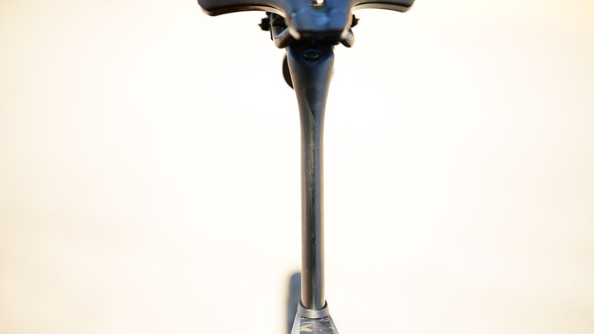 Cannondale SuperSix Evo 4 impossibly thin seat post
