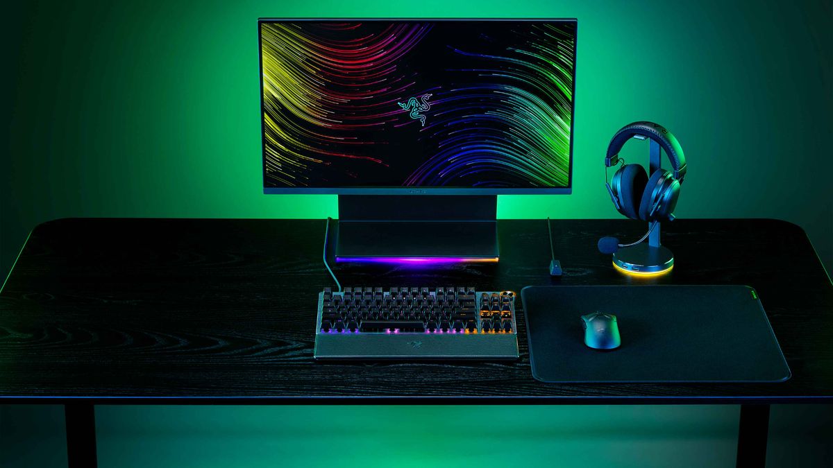 Image of the Razer Huntsman V3 Pro wired gaming keyboard.