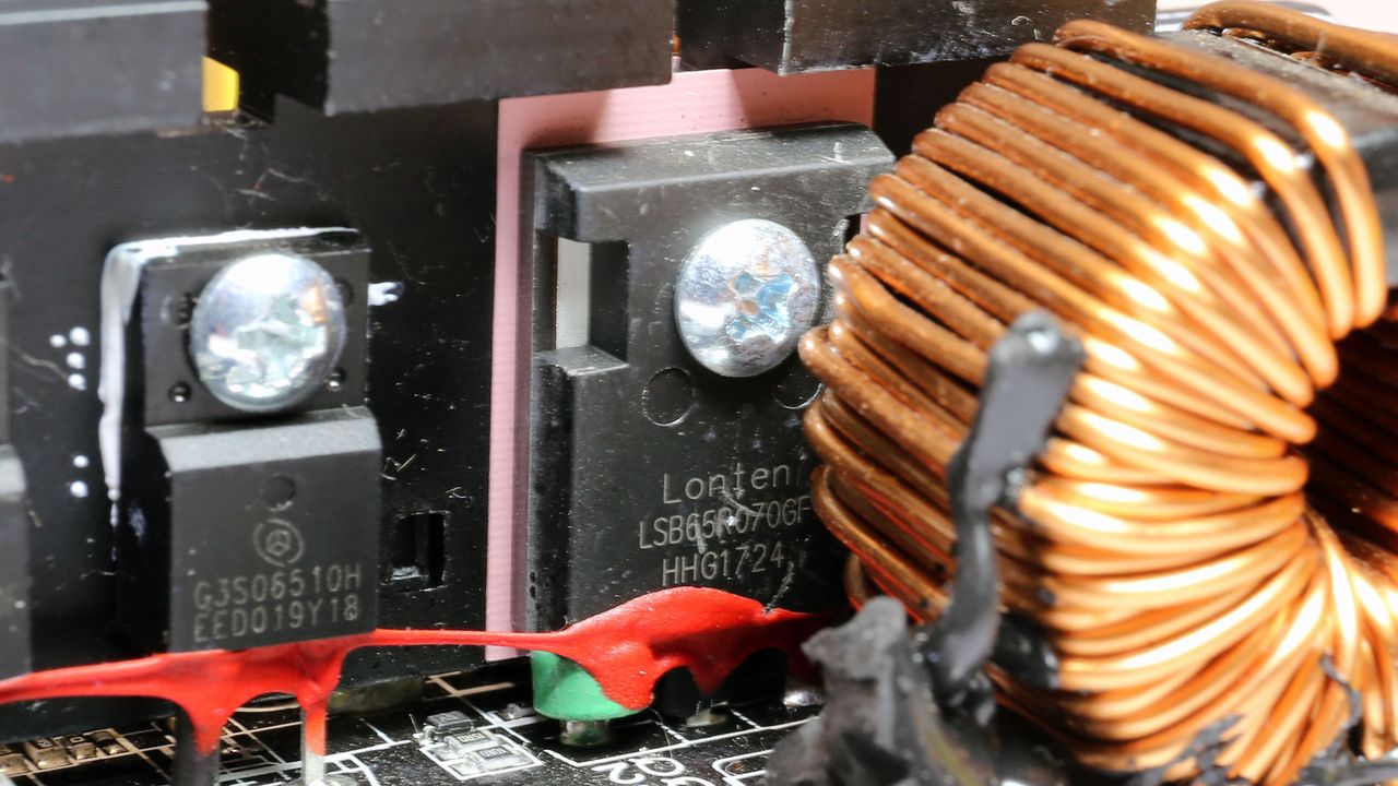 In APFC Converter