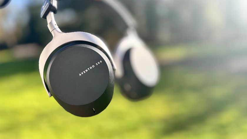 Beyerdynamic Aventho 300 wireless over-ear headphones