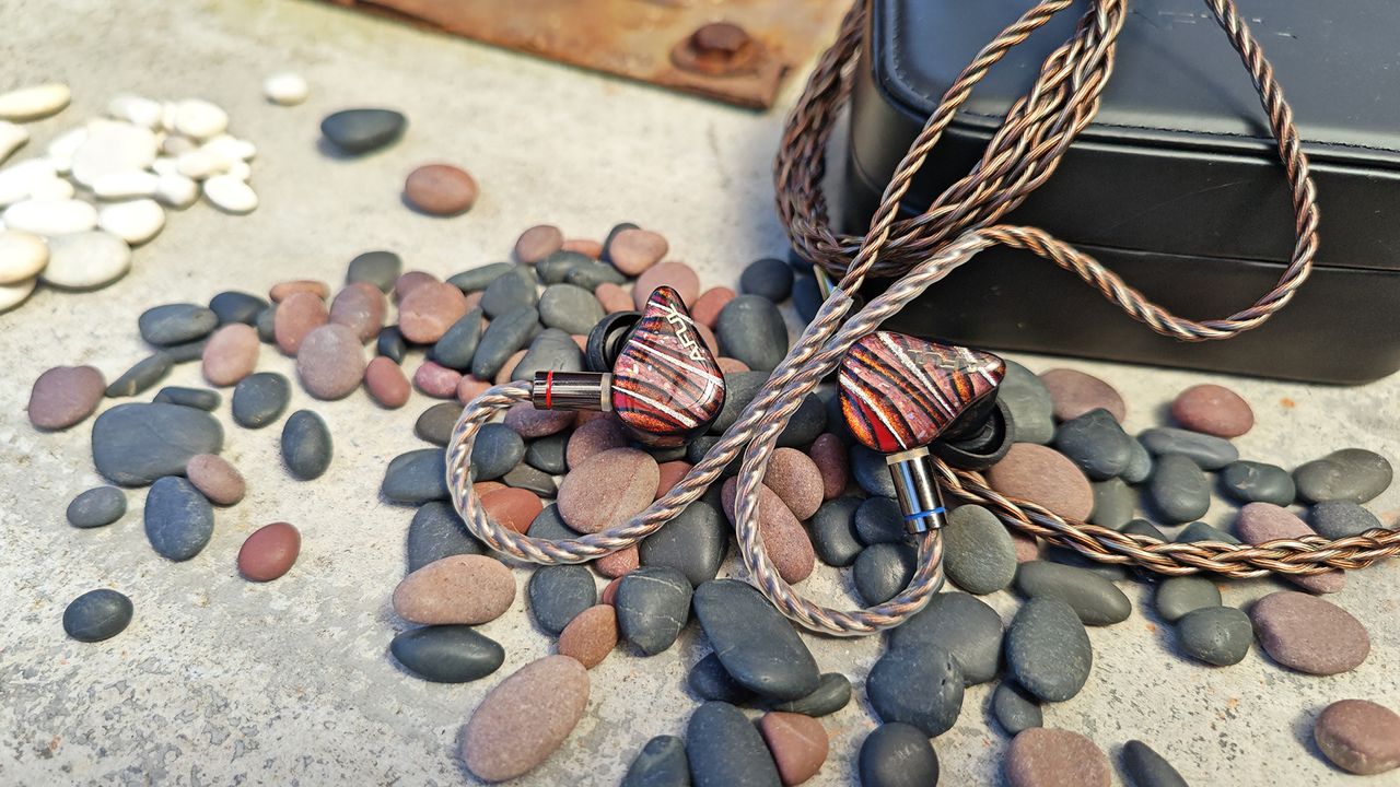 The Aful Performer 8S IEM.