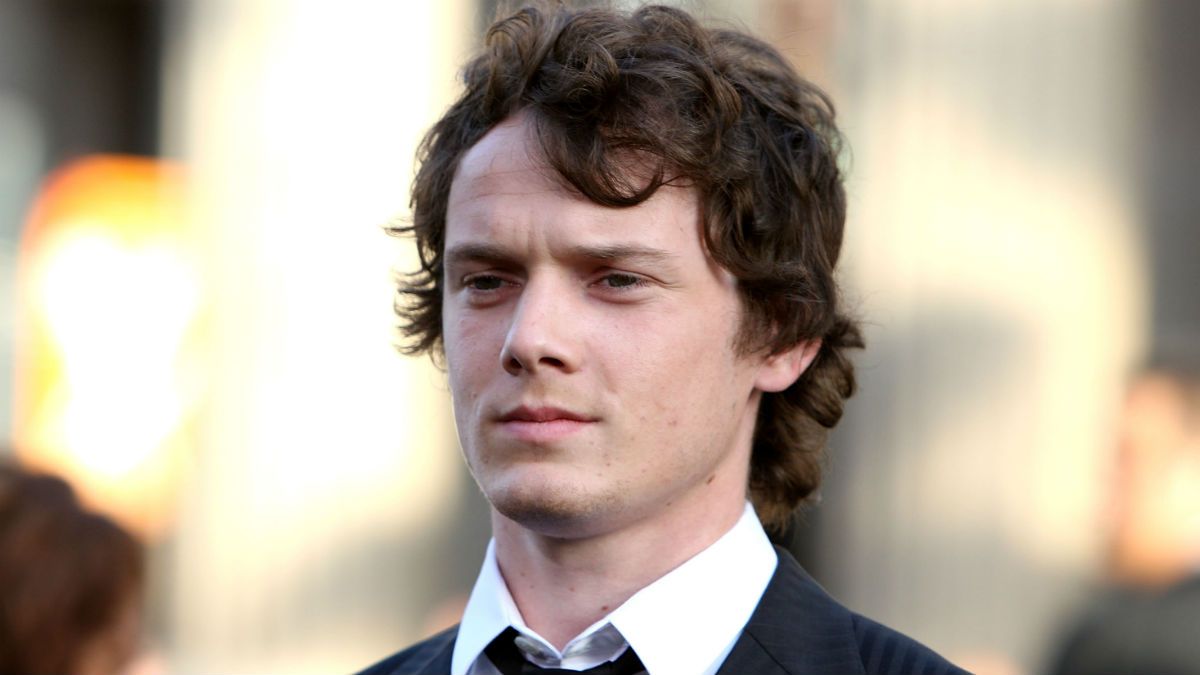 160620-anton-yelchin.jpg