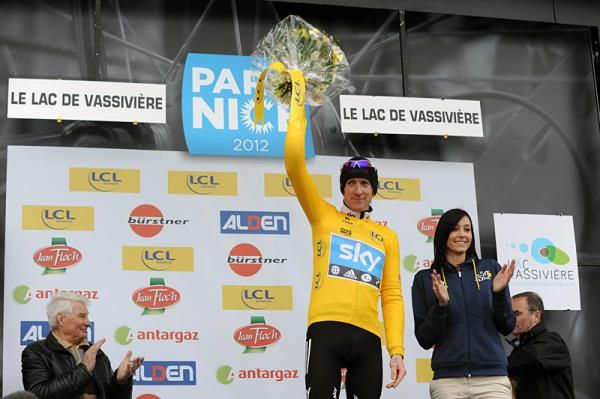 Bradley Wiggins (Sky) continues as Paris-Nice race leader.