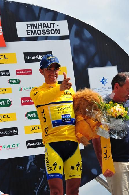 Alberto Contador (Tinkoff Saxo) shoots to the crown after moving into the overall lead