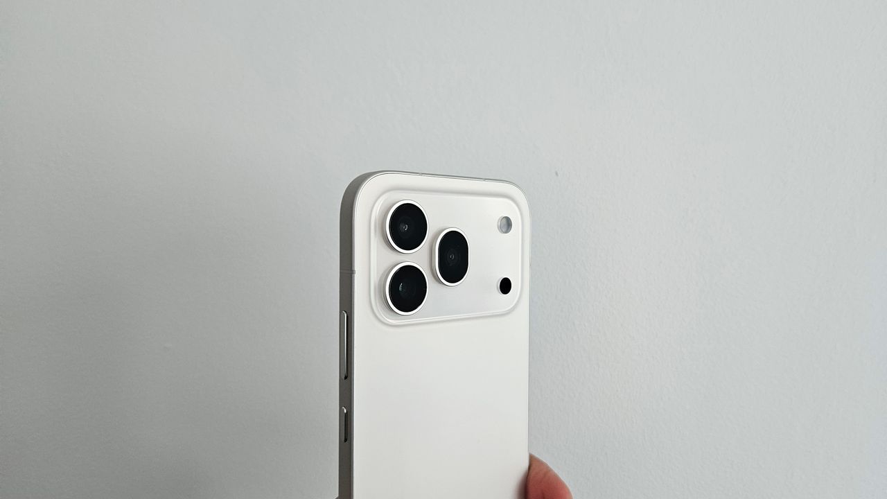 The Honor 600 Pro