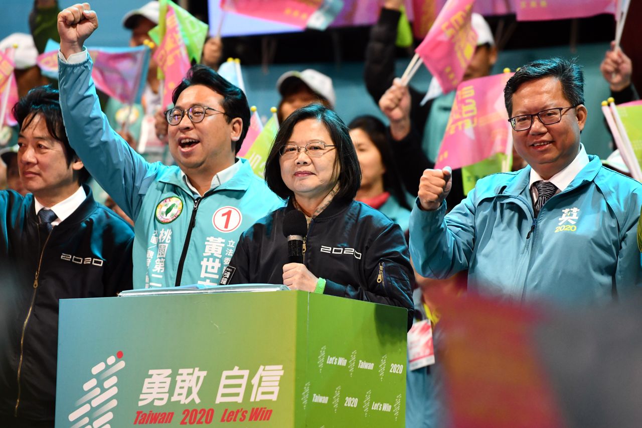 TAOYUAN, TAIWAN - JANUARY 08: Taiwan&amp;#039;s current president and Democratic Progressive Party presidential candidate, Tsai Ing-wen, speaks during a rally ahead of Saturdays presidential election 