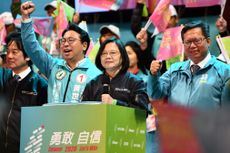 TAOYUAN, TAIWAN - JANUARY 08: Taiwan's current president and Democratic Progressive Party presidential candidate, Tsai Ing-wen, speaks during a rally ahead of Saturdays presidential election 