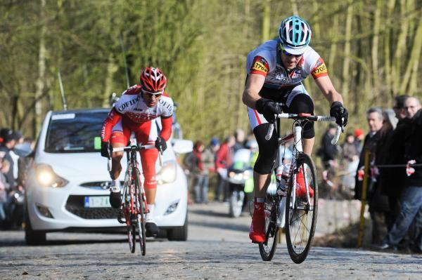 David Boucher (Omega Pharma-Lotto) goes for the mountain points