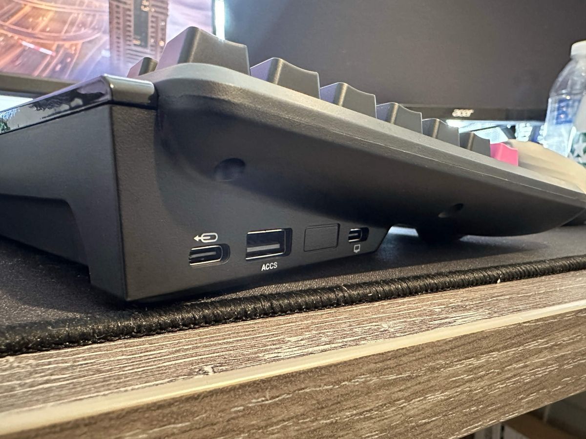 Cloud Nine C959 ErgoTKL ergonomic mechanical keyboard