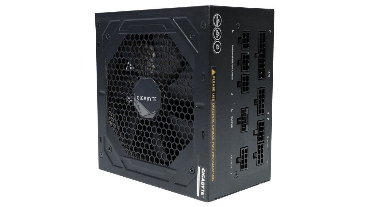 Gigabyte UD1000GM PG5