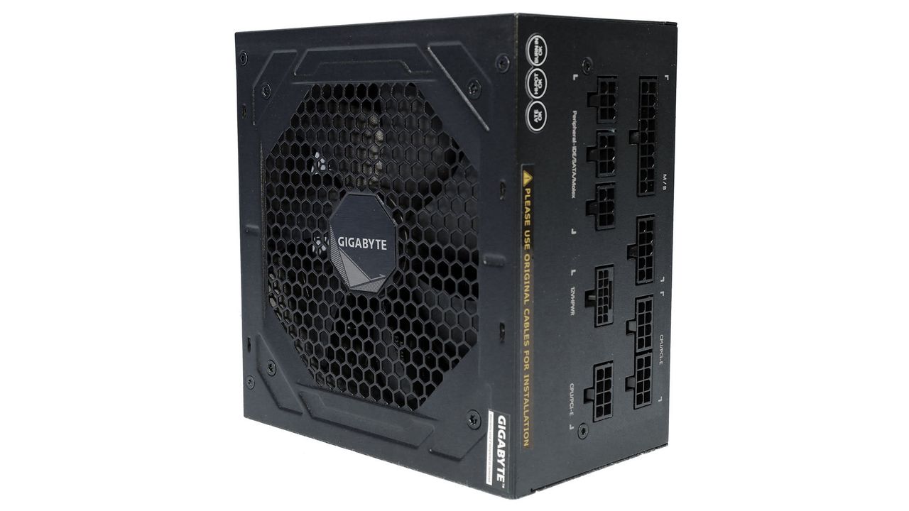 Gigabyte UD1000GM PG5
