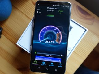 LG V30 speed test