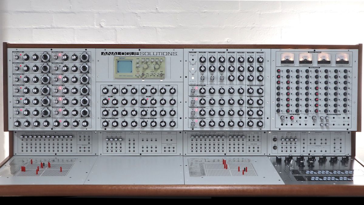 Analogue Solutions Colossus