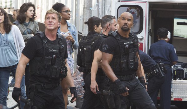 3 Reasons Shemar Moore Fans Will Love His New CBS Show S.W.A.T ...