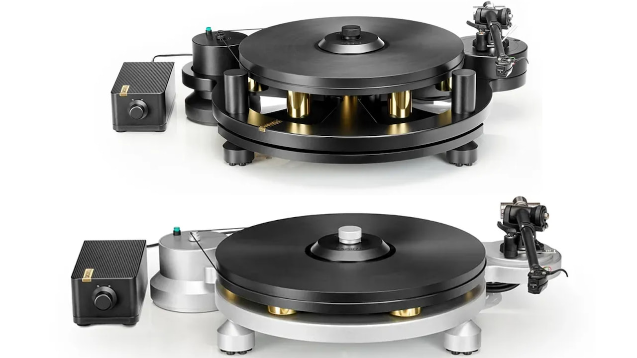 The Michell Gyro turntable (top) and Michell Revolv turntable (bottom) shot on a white background