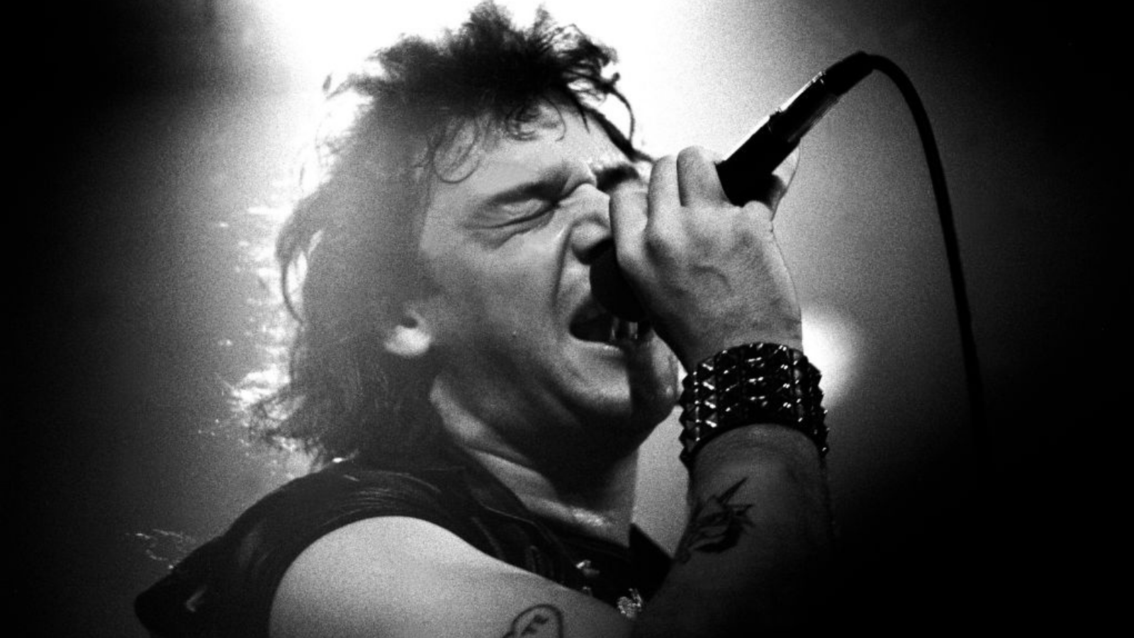 Iron Maiden performs at Pointe East during their Killer World Tour, Lynwood, Illinois, June 26, 1981. Pictured is Paul Di'Anno.