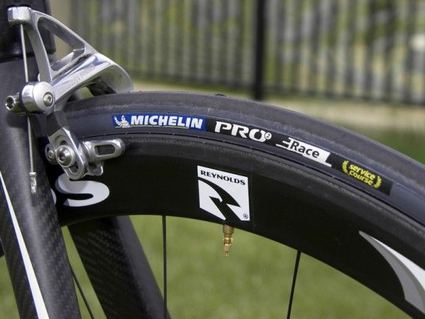 Michelin's new Pro3 Race clinchers delivered a fast roll and good grip.