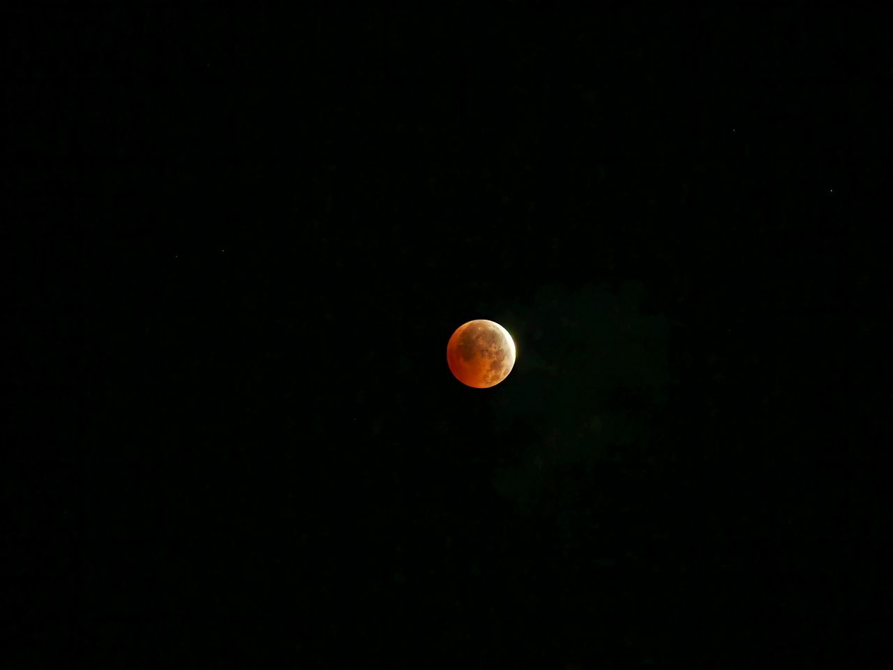 Closeup photo of the moon during the 2026 lunar eclipse