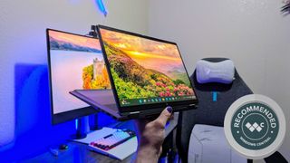 Image of the HP OmniBook X Flip 14 (2025) laptop.