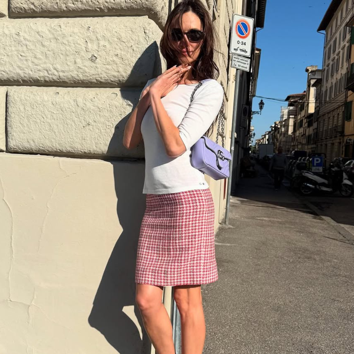 woman wearing boat neck top