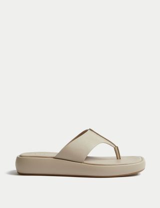 M&S Flatform Toe Thong Sandals