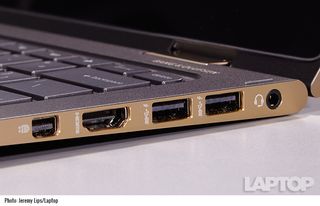 HP Spectre x360 13t (2016) ports