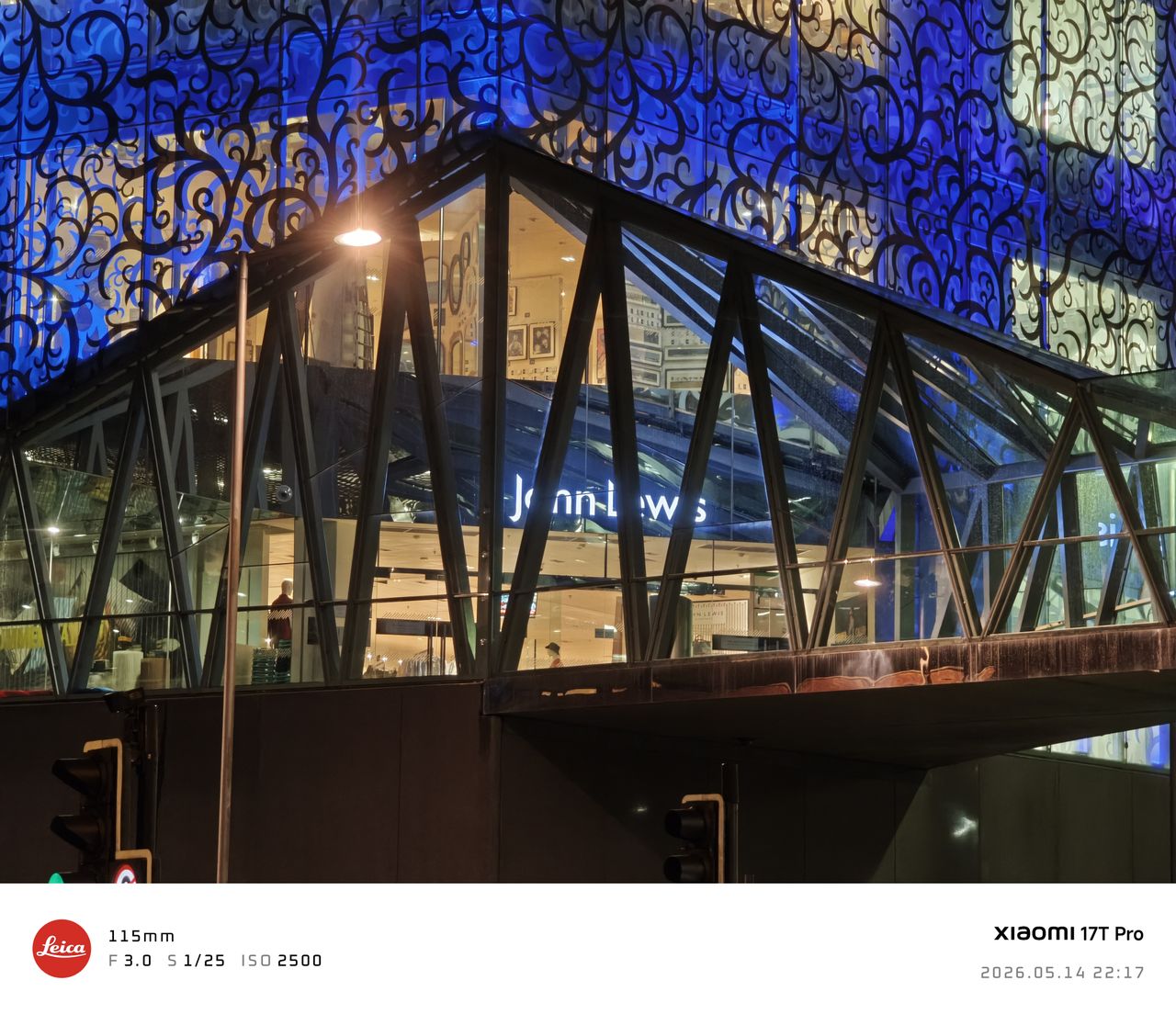 Sample photos from the Xiaomi 17 Pro cameras