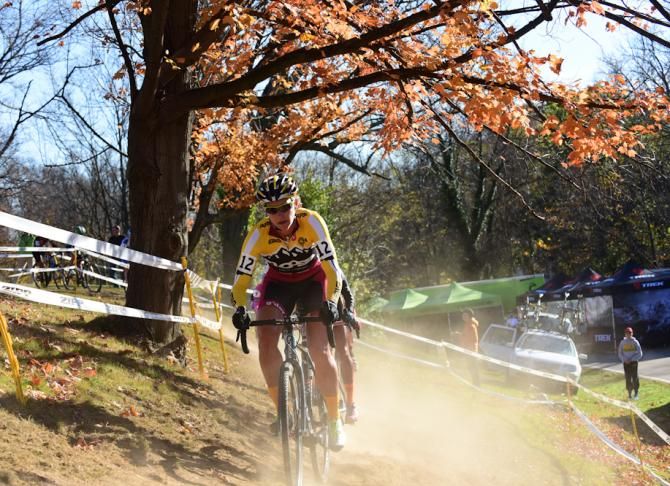 Meredith Miller (Noosa Pro Team) chasing Katie Compton on lap two