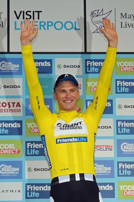 Marcel Kittel (Giant-Shimano) won the opening stage and took the early race lead