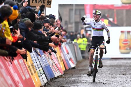 GAVERE BELGIUM DECEMBER 26 Fem Van Empel of The Netherlands and Team Visma Lease A Bike celebrates at finish line as race winner during the 3rd UCI Cyclocross World Cup Gavere 2024 Womens Elite on December 26 2024 in Gavere Belgium Photo by Luc ClaessenGetty Images