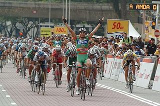 Mauro Richeze (CSF Group Navigare) takes out the final