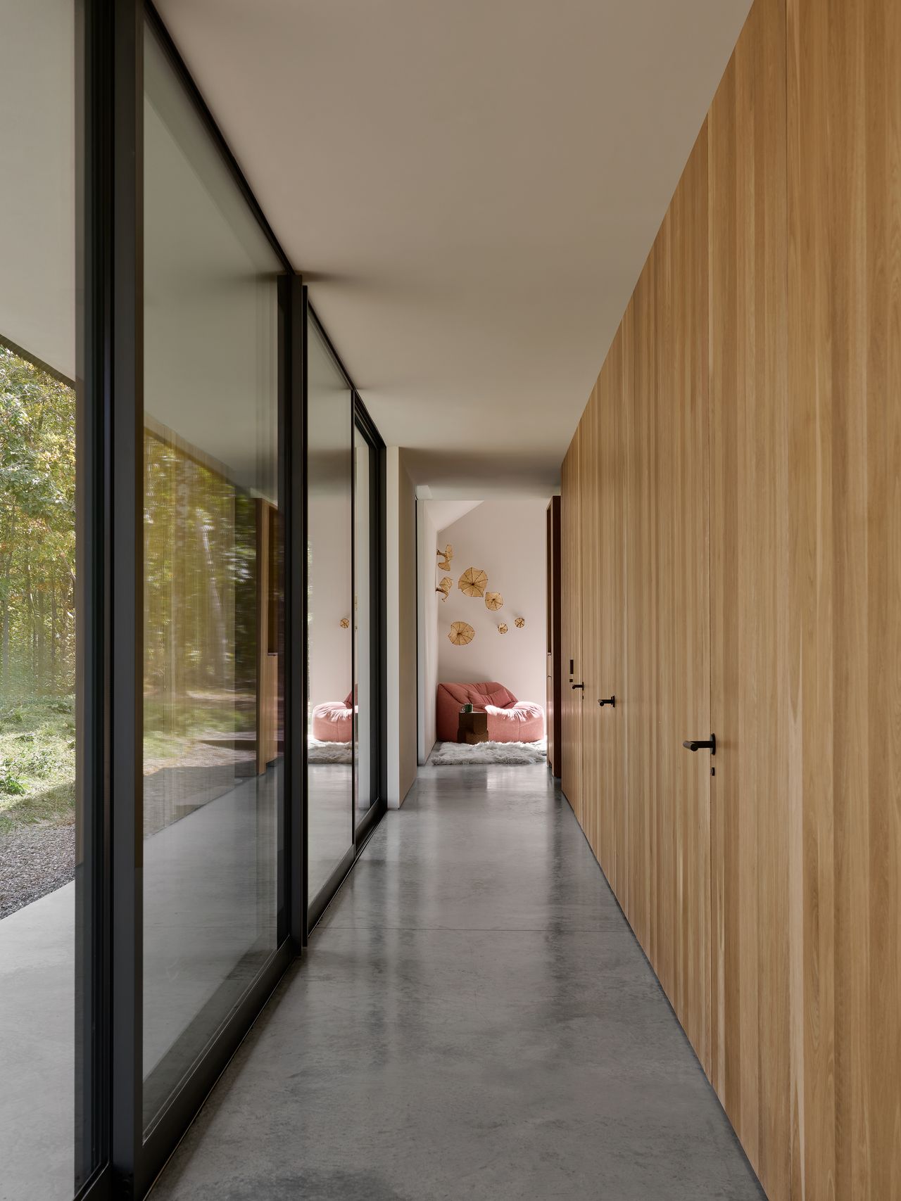 tranquil interiors of Catskills home