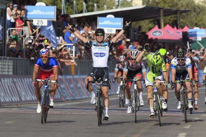 Mark Cavendish (Omega Pharma QuickStep) wins the opening stage of the Giro
