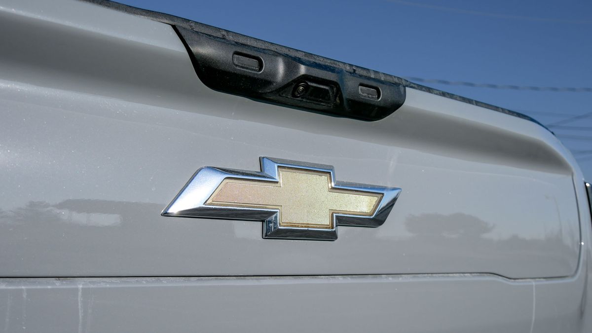 2025 Chevrolet Silverado EV test drive.