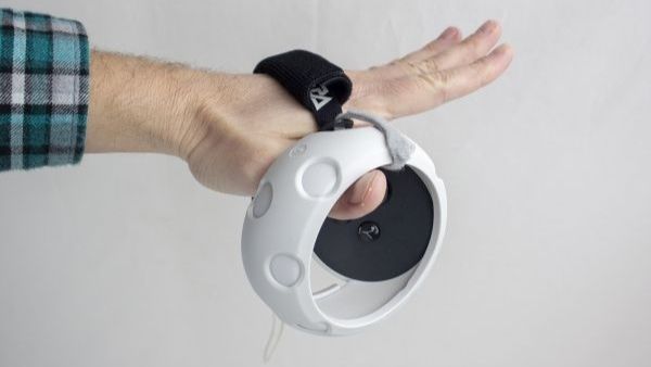Best hand straps for Oculus Quest 2, Oculus Quest 2022